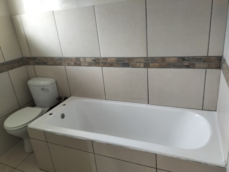 To Let 1 Bedroom Property for Rent in Navalsig Free State